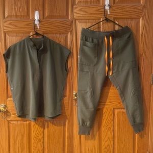 Figs Scrubs Set Moss M